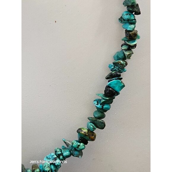 Natural Turquoise Chip Necklace With Gold-Tone Screw Clasp 18" - Picture 5 of 10